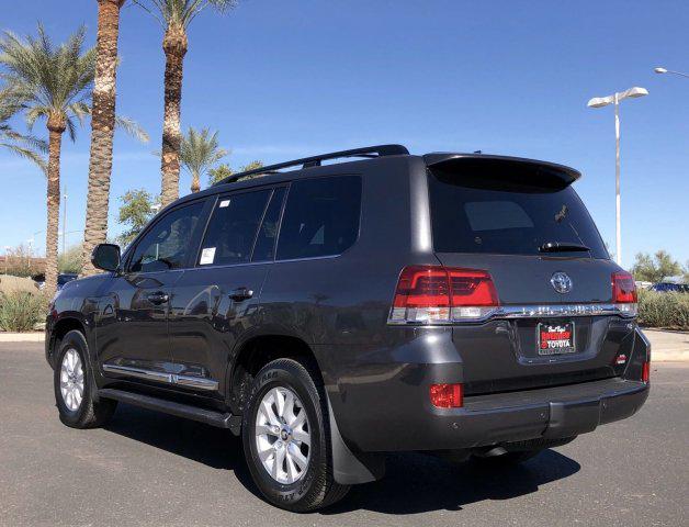 2019 Toyota Land Cruiser V8