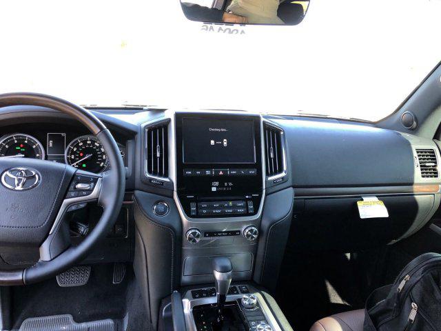 2019 Toyota Land Cruiser V8