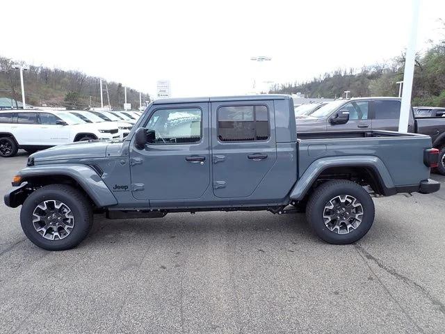 2026 Jeep Gladiator GLADIATOR SAHARA 4X4 2026 Jeep Gladiator GLADIATOR SAHARA 4X4