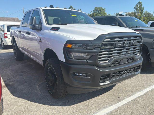 2026 RAM Ram 3500 RAM 3500 TRADESMAN CREW CAB 4X4 64 BOX