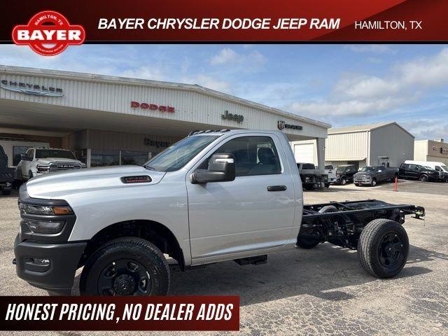 2026 RAM Ram 3500 Chassis Cab RAM 3500 TRADESMAN CHASSIS REGULAR CAB 4X4 60 CA 2026 RAM Ram 3500 Chassis Cab RAM 3500 TRADESMAN CHASSIS REGULAR CAB 4X4 60 CA
