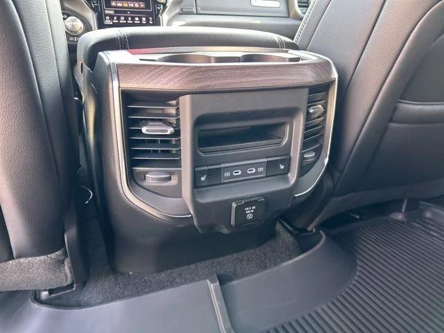 2026 Ram 1500 Laramie Crew Cab 4x4 5'7" Box