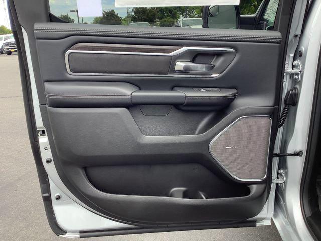 2026 Ram 1500 Laramie Crew Cab 4x4 5'7" Box