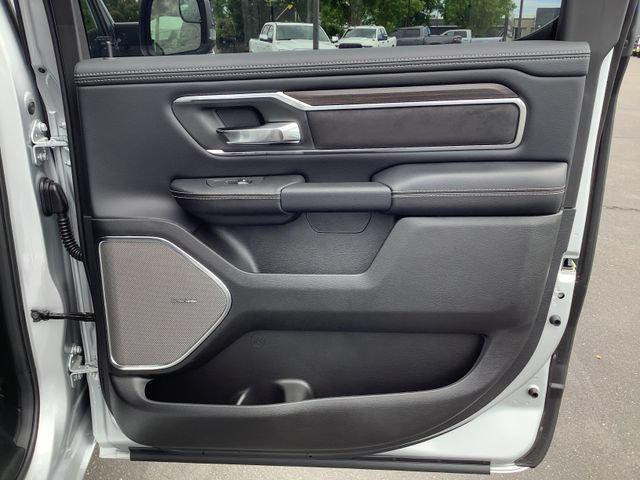 2026 Ram 1500 Laramie Crew Cab 4x4 5'7" Box