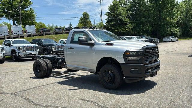 2026 RAM 3500 Chassis RAM 3500 TRADESMAN CHASSIS REGULAR CAB 4X4 60 CA