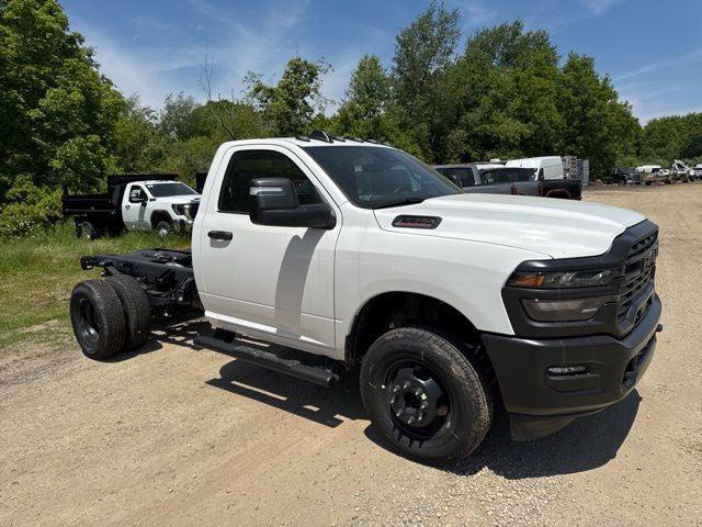 2026 RAM 3500 Chassis RAM 3500 TRADESMAN CHASSIS REGULAR CAB 4X4 60 CA 2026 RAM 3500 Chassis RAM 3500 TRADESMAN CHASSIS REGULAR CAB 4X4 60 CA