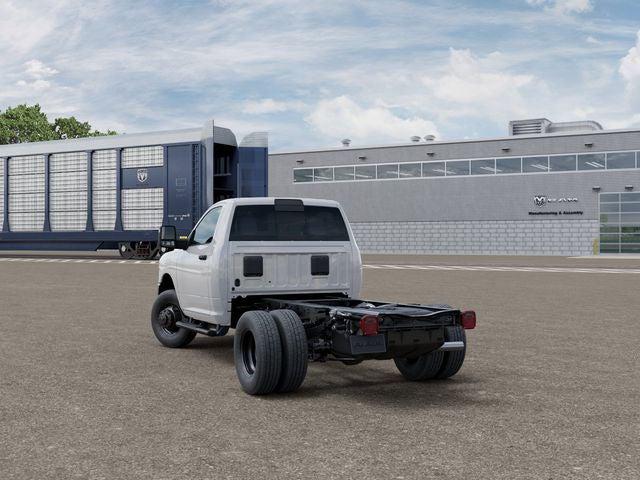 2026 RAM Ram 3500 Chassis Cab RAM 3500 TRADESMAN CHASSIS REGULAR CAB 4X4 60 CA