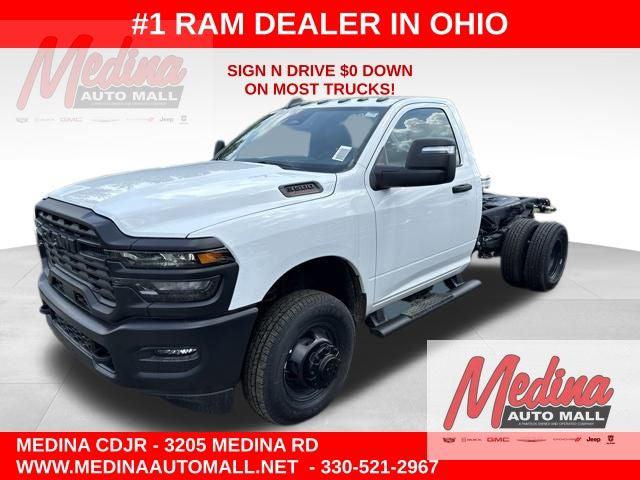 2026 RAM 3500 Chassis RAM 3500 TRADESMAN CHASSIS REGULAR CAB 4X4 60 CA