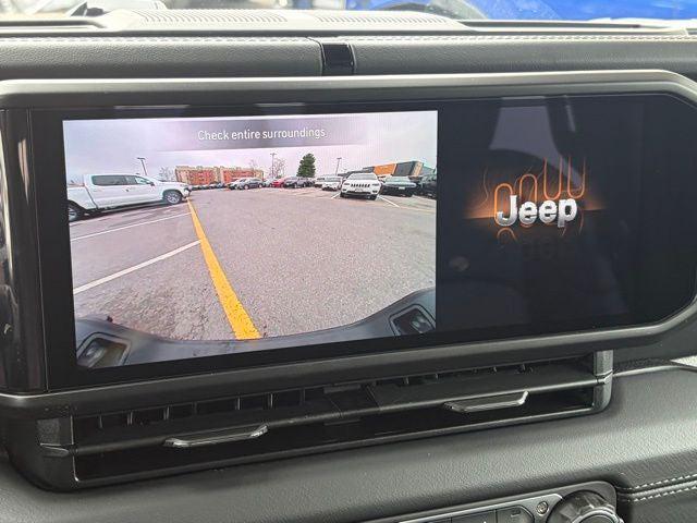 2026 Jeep Gladiator GLADIATOR SAHARA 4X4