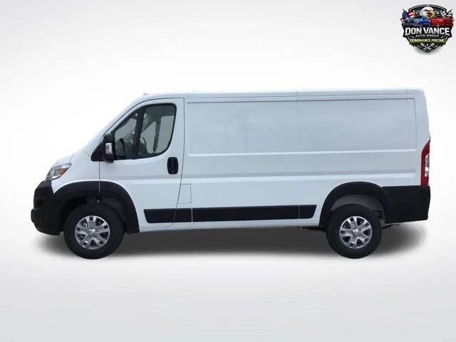 2026 RAM ProMaster 1500 RAM PROMASTER 1500 SLT CARGO VAN LOW ROOF 136 WB