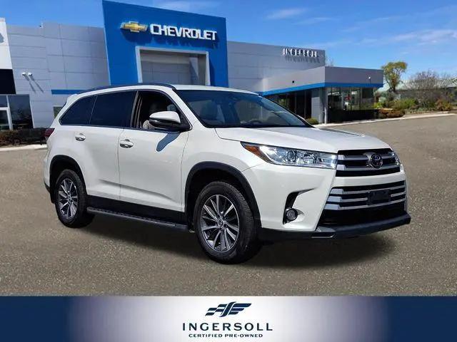 2019 Toyota Highlander XLE for sale in Danbury, CT