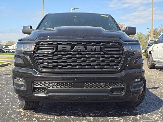 2026 RAM Ram 1500 RAM 1500 EXPRESS CREW CAB 4X4 57 BOX 2026 RAM Ram 1500 RAM 1500 EXPRESS CREW CAB 4X4 57 BOX