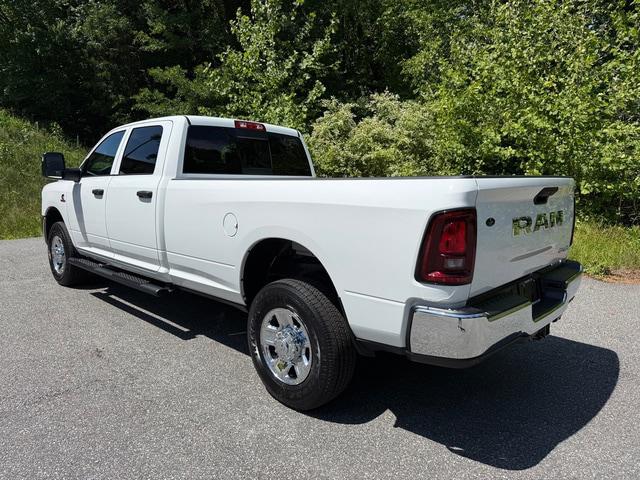 2026 Ram 2500 Tradesman Crew Cab 4x4 8' Box