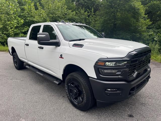2026 Ram 2500 Tradesman Crew Cab 4x4 8' Box