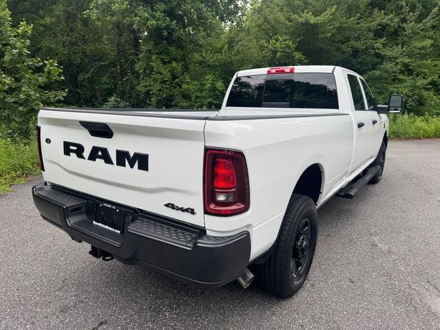 2026 Ram 2500 Tradesman Crew Cab 4x4 8' Box