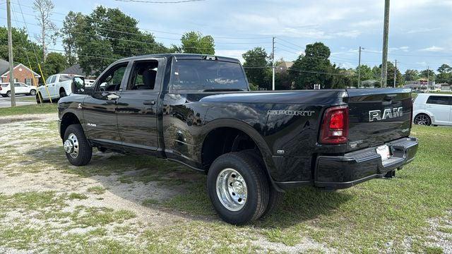 2026 Ram 3500 Big Horn Crew Cab 4x4 8' Box