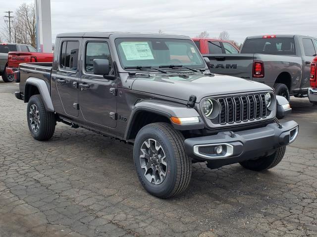 2026 Jeep Gladiator GLADIATOR SAHARA 4X4