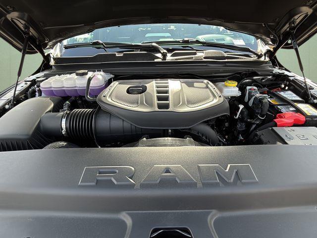 2026 Ram 1500 Tungsten Crew Cab 4x4 5'7" Box