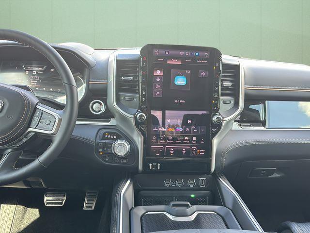 2026 Ram 1500 Tungsten Crew Cab 4x4 5'7" Box