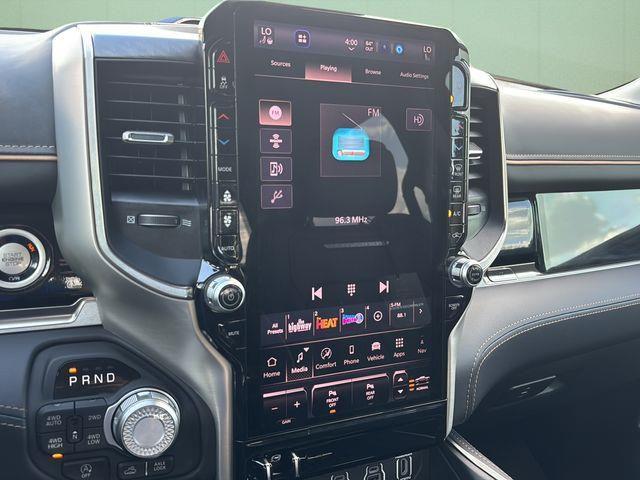 2026 Ram 1500 Tungsten Crew Cab 4x4 5'7" Box