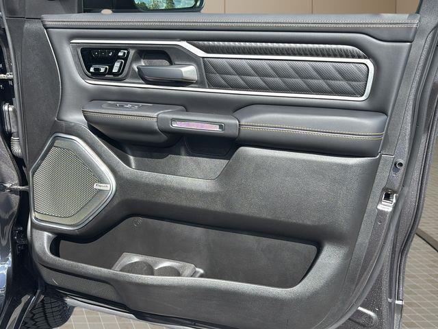 2026 Ram 1500 Tungsten Crew Cab 4x4 5'7" Box
