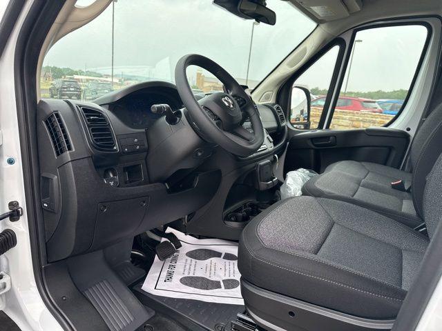 2026 Ram ProMaster Cargo Van Tradesman High Roof 159" WB w/Pass Seat