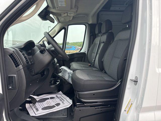 2026 Ram ProMaster Cargo Van Tradesman High Roof 159" WB w/Pass Seat