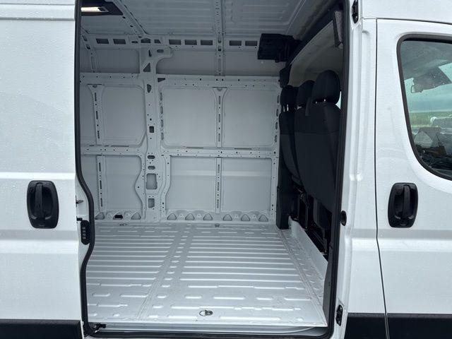 2026 Ram ProMaster Cargo Van Tradesman High Roof 159" WB w/Pass Seat