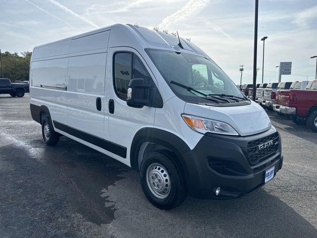 2026 Ram ProMaster Cargo Van Tradesman High Roof 159" WB EXT w/Pass Seat