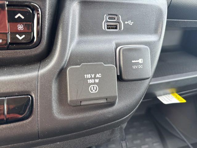 2026 Ram ProMaster Cargo Van Tradesman High Roof 159" WB EXT w/Pass Seat