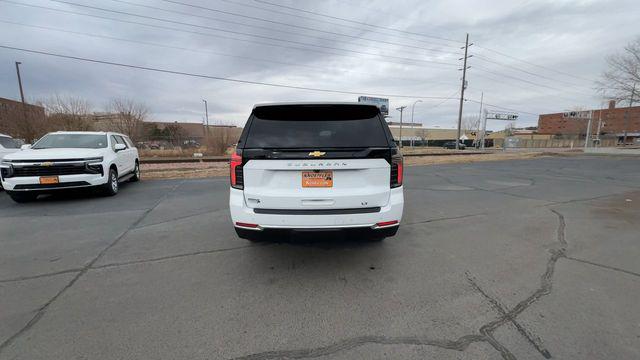 2025 Chevrolet Suburban 4WD LT