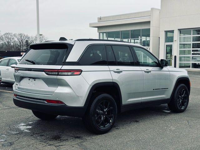 2026 Jeep Grand Cherokee Altitude 4x4