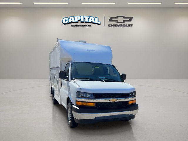 2026 Chevrolet Express Cutaway Work Van