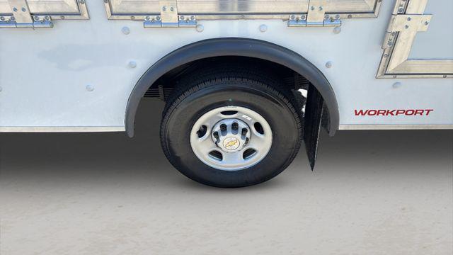 2026 Chevrolet Express Cutaway Work Van