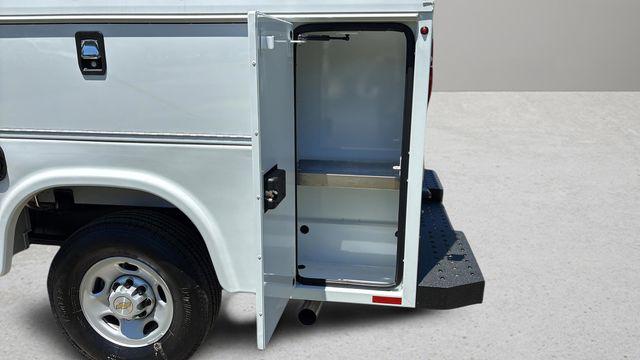 2026 Chevrolet Express Cutaway Work Van