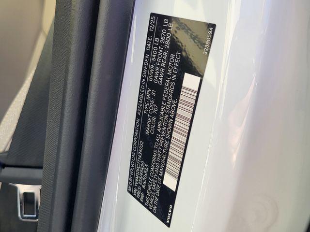 2026 Volvo XC60 B5 Plus