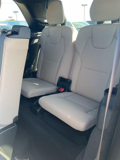 2026 Volvo XC90 Plus, B6 AWD Gas (mild hybrid), Gasoline, Bright, 7 Seats