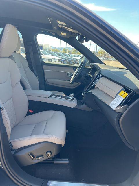2026 Volvo XC90 Plus, B6 AWD Gas (mild hybrid), Gasoline, Bright, 7 Seats