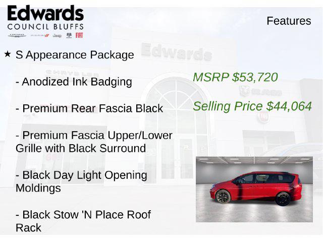 2026 Chrysler Pacifica Select AWD