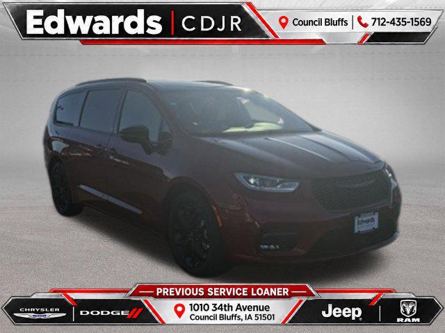 2026 Chrysler Pacifica Select AWD for sale in Council Bluffs, IA