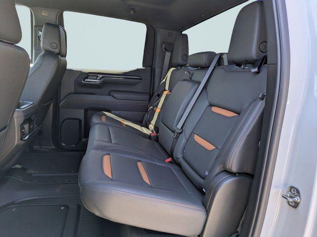 2025 GMC Sierra 1500 4WD Crew Cab Short Box AT4