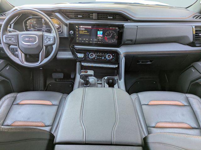 2025 GMC Sierra 1500 4WD Crew Cab Short Box AT4