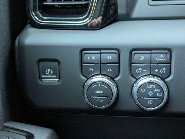 2025 GMC Sierra 1500 4WD Crew Cab Short Box AT4