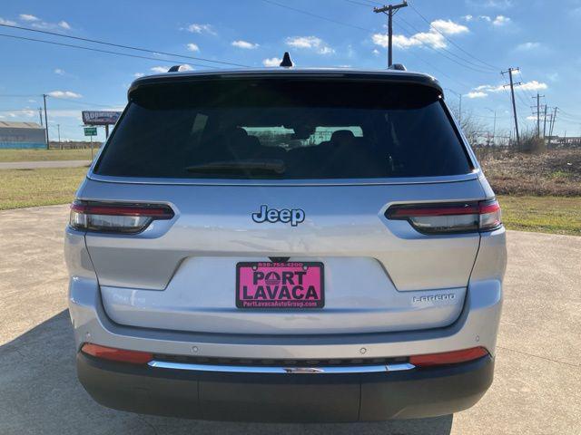 2026 Jeep Grand Cherokee L Altitude 4x2