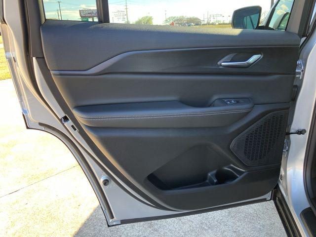 2026 Jeep Grand Cherokee L Altitude 4x2