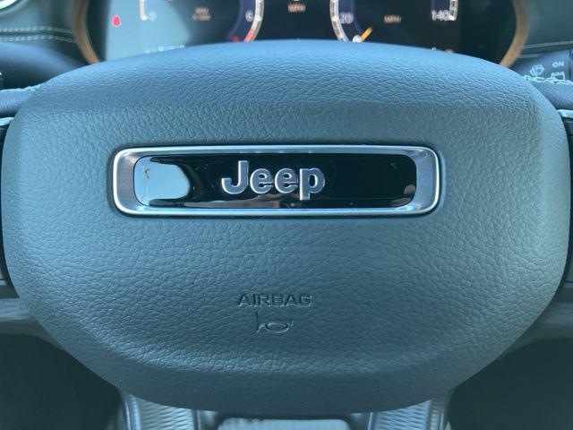 2026 Jeep Grand Cherokee L Altitude 4x2