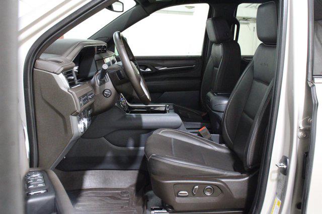 2023 GMC Yukon 4WD Denali