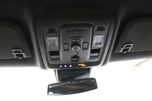 2023 GMC Yukon 4WD Denali
