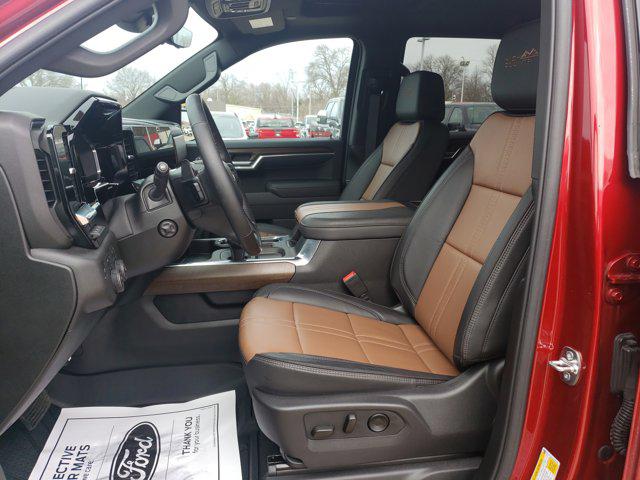 2025 Chevrolet Silverado 1500 4WD Crew Cab Short Bed High Country