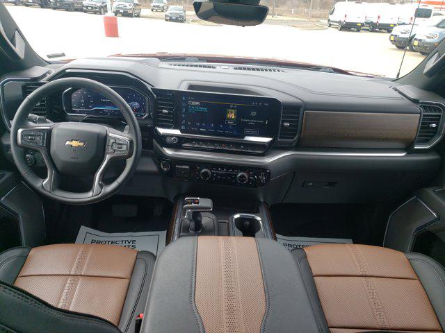 2025 Chevrolet Silverado 1500 4WD Crew Cab Short Bed High Country